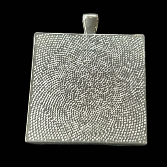 Vintage Square Portrait Photo Women Holding Cat Silver Tone Pendant Victorian - Picture 4 of 4